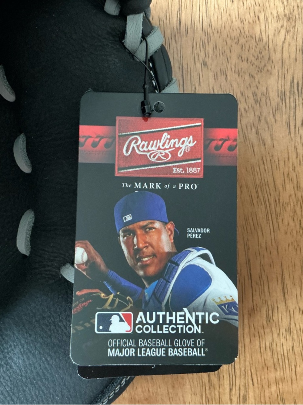 Rawlings Select Series Authentic Salvador Perez 33” RHT Catchers Mitt - Picture 7 of 9